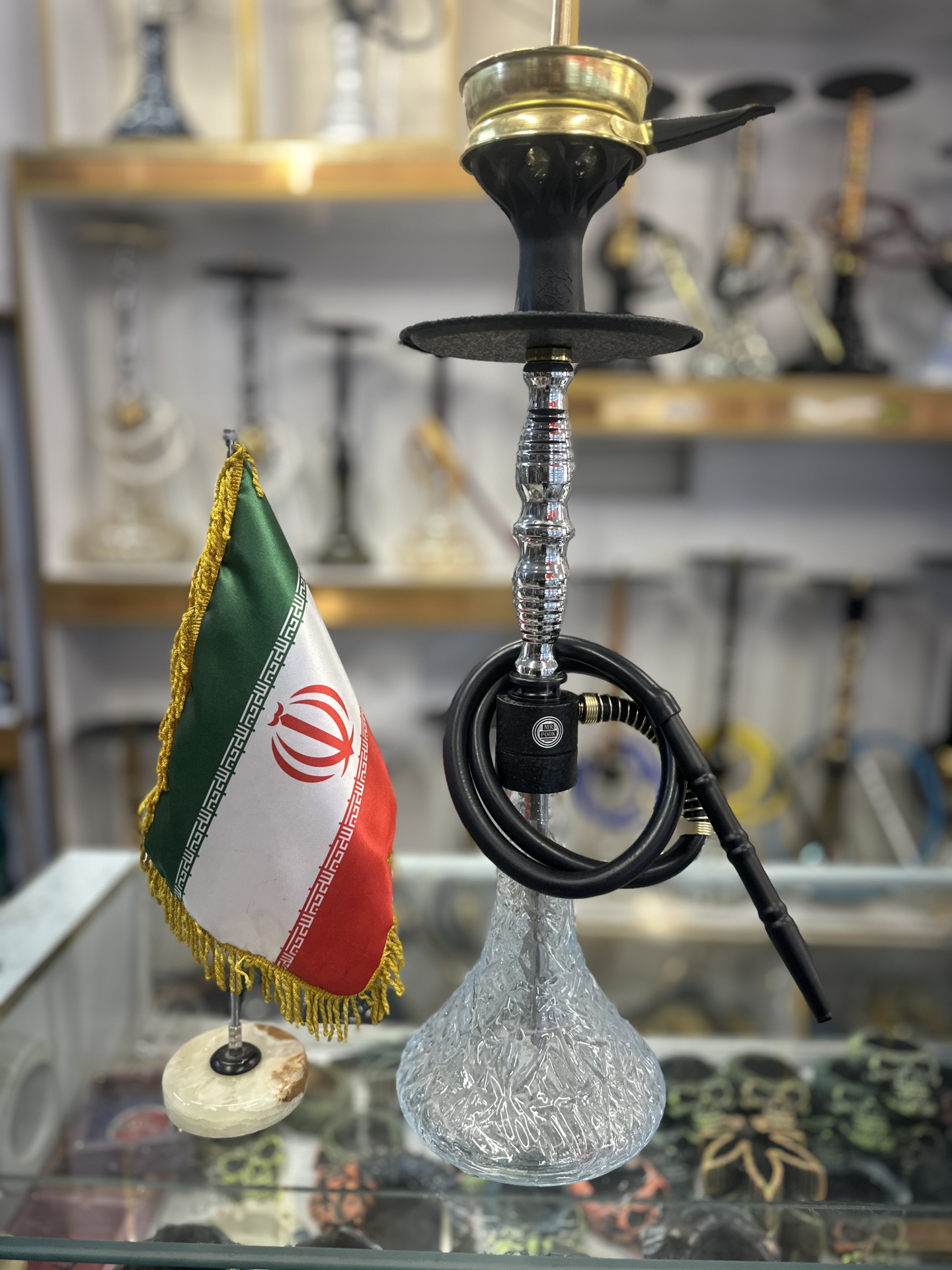 تصویر از مستر پوک نقلی شیشه سفید
